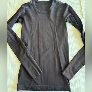 Women's Dark Purple Swiftly Tech Long Sleeve Top